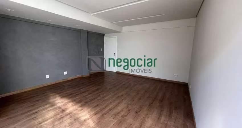 Sala comercial para alugar na Praça Tiradentes, Centro, Betim