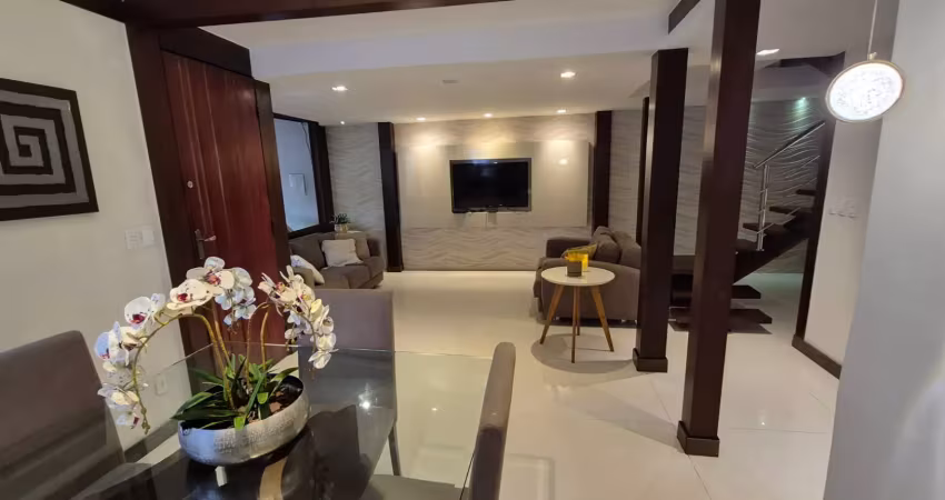 Casa com 3 quartos à venda no Glória, Macaé 