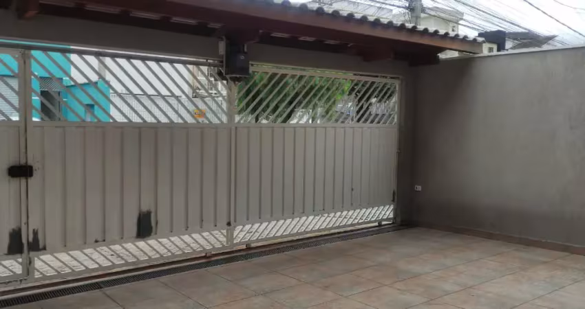 Aluga-se excelente Casa toda Mobiliado no Portal dos Ipes 3 dormitórios