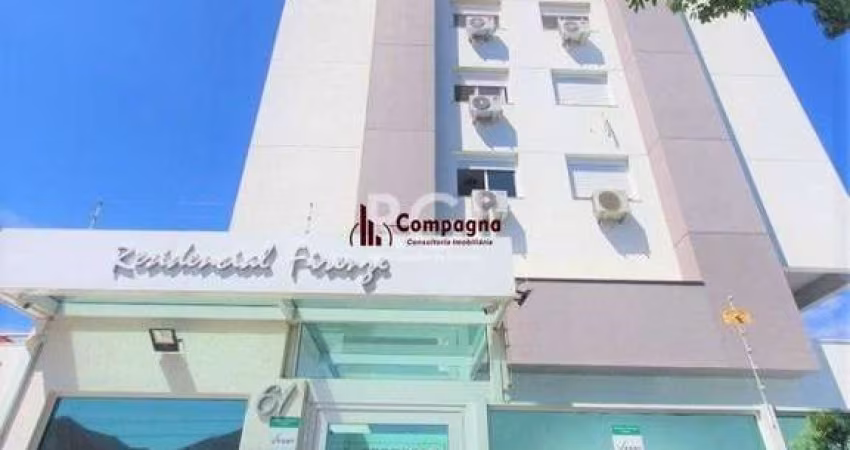 Cobertura duplex na Medianeira de 2 dormitórios e 2 vagas