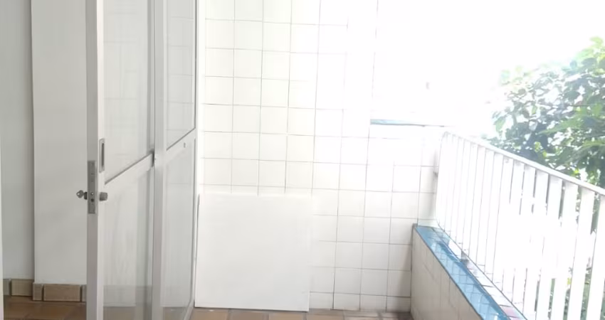 Amplo apartamento 3 quartos na Torre