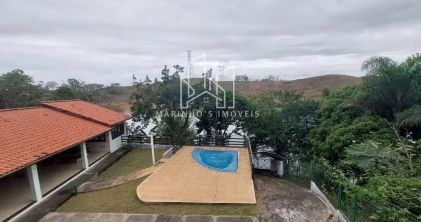 Casa para Venda em Resende, Área Rural de Resende, 2 dormitórios, 3 banheiros, 2 vagas