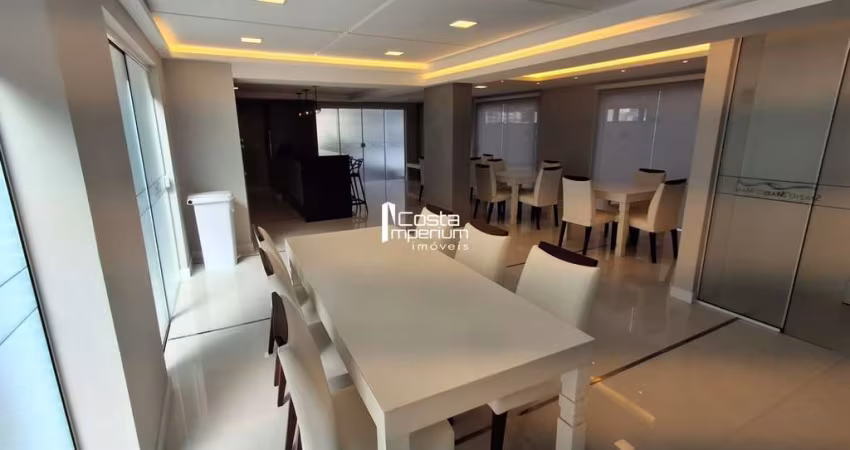 Apartamento à venda no bairro Centro em Balneário Camboriú/SC