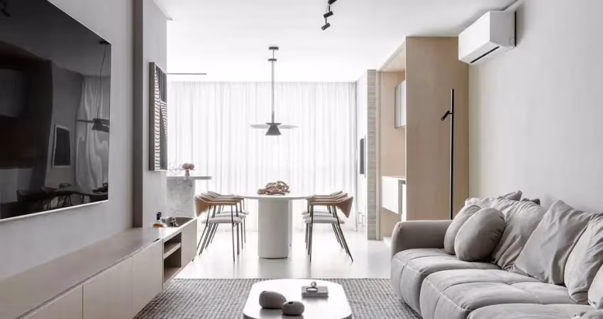 Apartamento com Vista para o Mar à Venda no Edifício Surfers Paradise – Praia Br