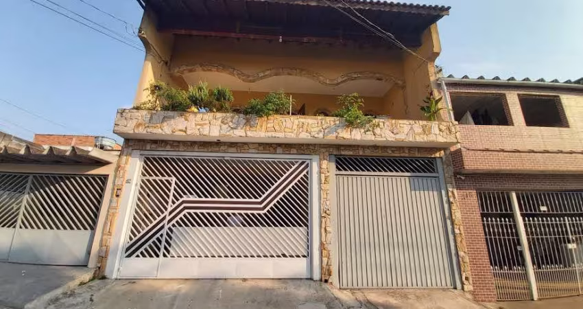 Sobrado à venda - Vila Carolina - 700.000,00