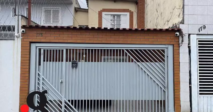 Casa com 3 quartos à venda na Rua Milton Magalhães, Vila Pedroso, São Paulo