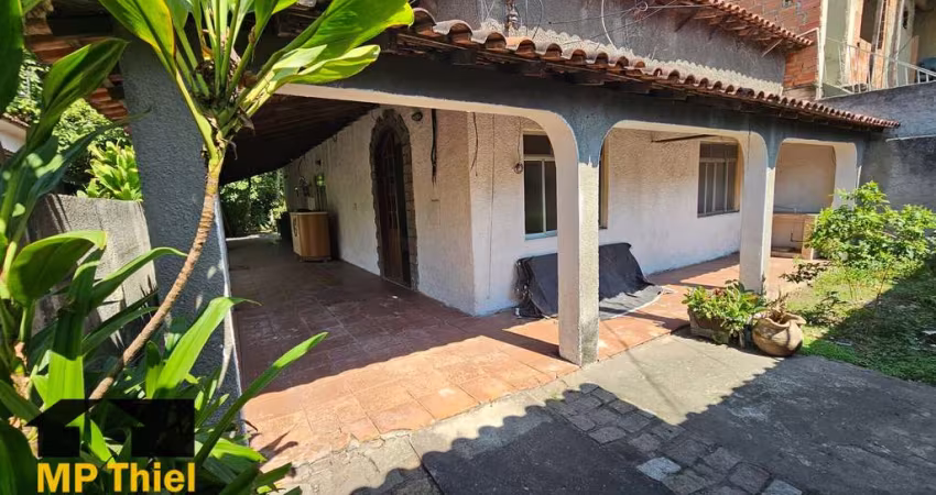 Casa Linear em Terreno de 400m² - Nilópolis/RJ