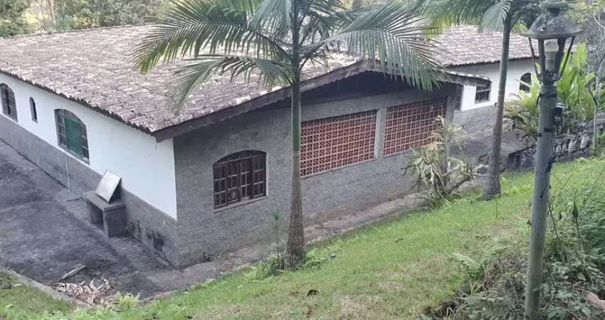 Chácara com 3 dormitórios à venda, 700 m² por r$ 1.500.000,00 - são bento - arujá/sp