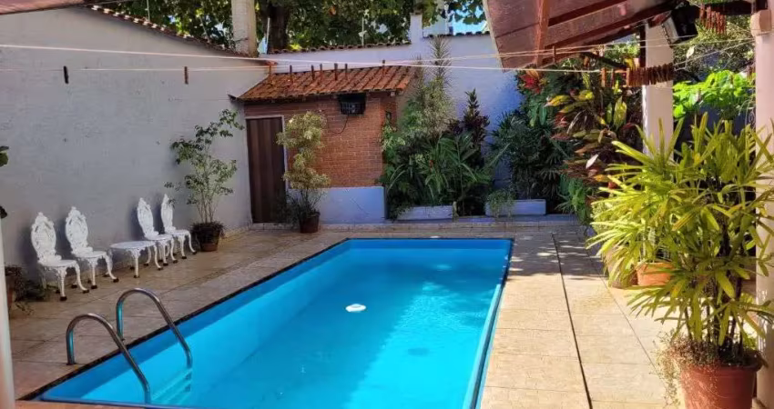 Casa à venda no Jardim das Flores em Osasco: charme e conforto em um só lugar!