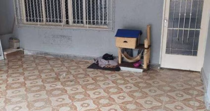 Casa à venda em Umuarama, Osasco: 2 dormitórios, 2 banheiros, garagem