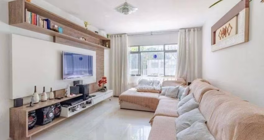Casa Sobrado para venda no Jaguaré, São Paulo - 5 dormitórios e 2 garagens!