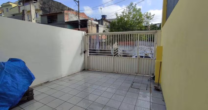 Charmoso Sobrado com 3 Dormitórios na Vila Silviânia, Carapicuíba