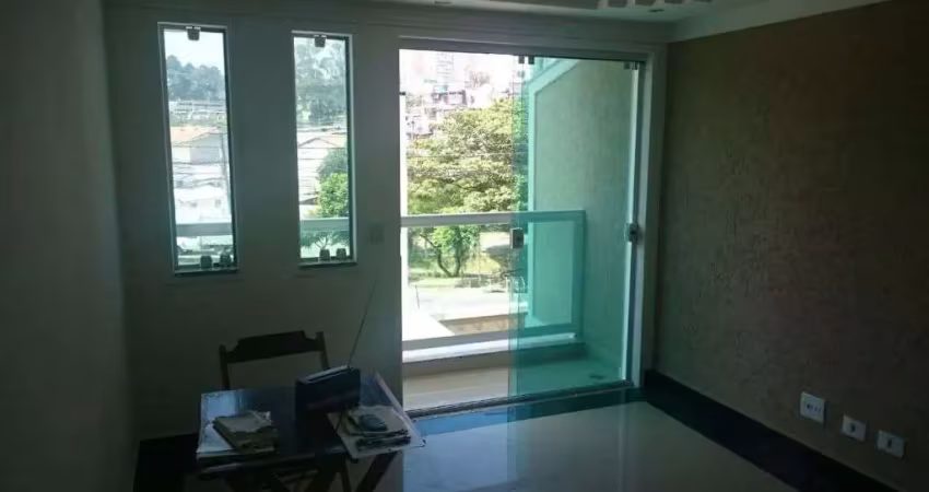 Sobrado a venda no butanta, sao paulo: 2 suites, churrasqueira e varanda