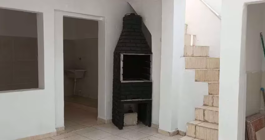 Casa a venda na vila sao francisco, sao paulo: 3 dormitorios e churrasqueira.