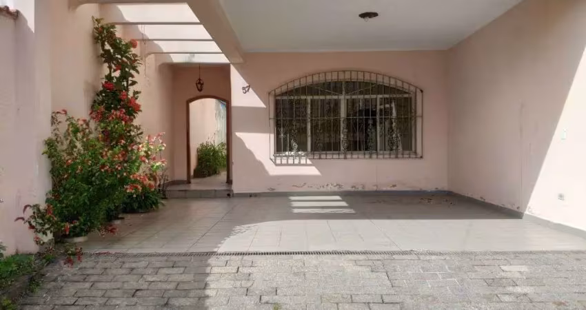 Casa com 3 quartos para alugar em Jaguaré, São Paulo 