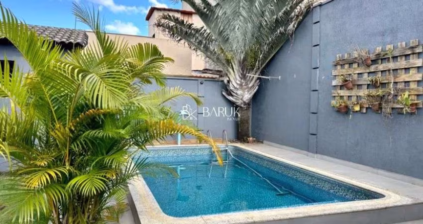 Casa cond. São Lucas, 6 quartos, 1 suíte, 3 salas, 3 banheiros, 2 vagas de garagem, 230m². Agende su