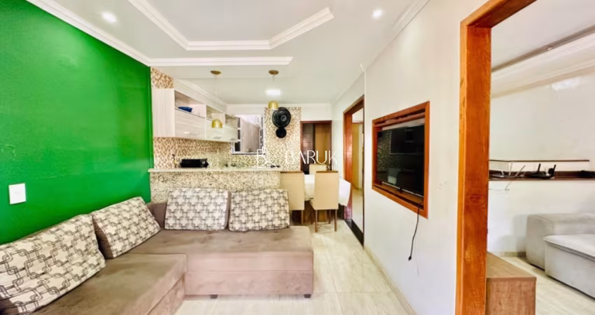 Casa triplex no município de Coronel Pacheco com grande potencial para comércio de frente para rodovia 353