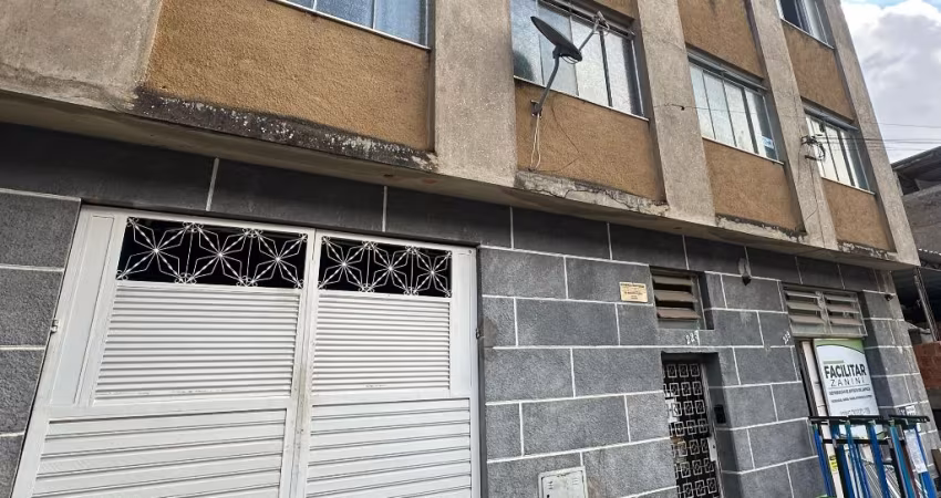 Eldorado, 3 quartos, garagem, 1 por andar. Venha conferir.