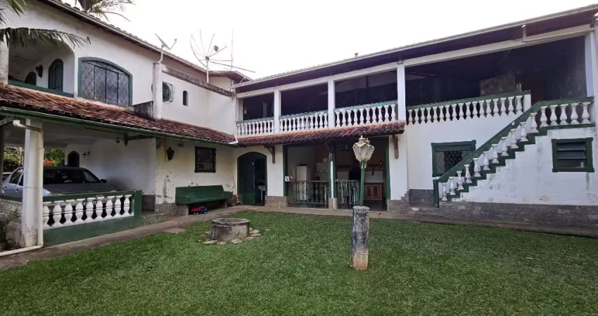 Filgueiras,  granja com 3 quartos, suítes,  varanda,  5 vagas, área de lazer completa, área com 3 mil m2