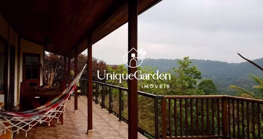 Imperdível oportunidade: Casa em condomínio à venda em Jambeiro-SP, Recanto Santa Barbara, 3 quartos, 1 suíte, 2 salas, 400m².