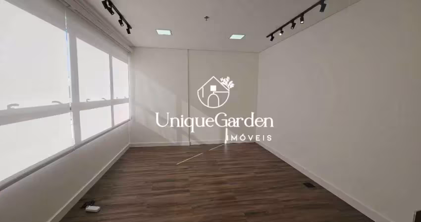 Sala comercial com 1 sala para alugar na Rua Tiradentes, 299, Centro, Jacareí