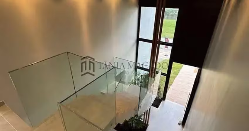 Casa à venda com 379,14m², projetada por humberto zirpolli, com 3 suítes sendo uma máster com close