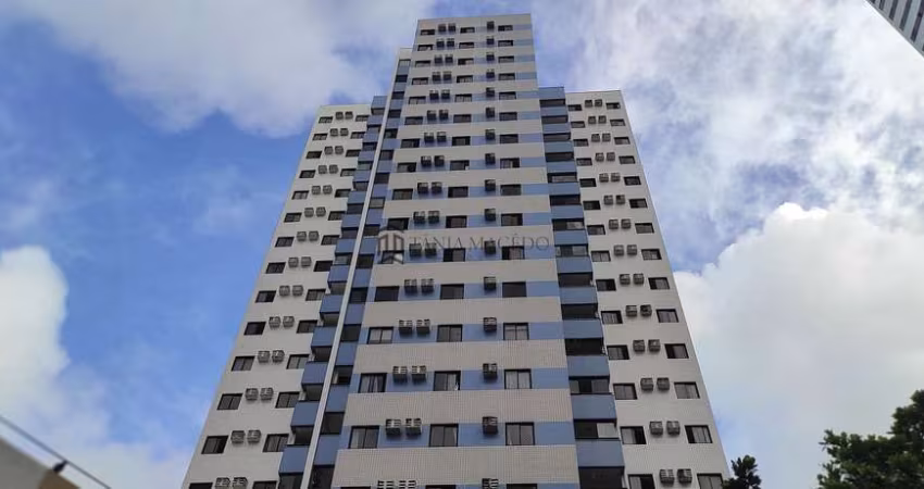 Apartamento à venda com 98m², 3 dormitórios sendo 1 suíte, Varanda, área de serviço, 2 vagas, Casa