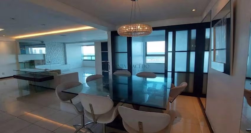 Apartamento à venda com 247m², nascente, sala para 03 ambientes, varanda interligada,  03 quartos c