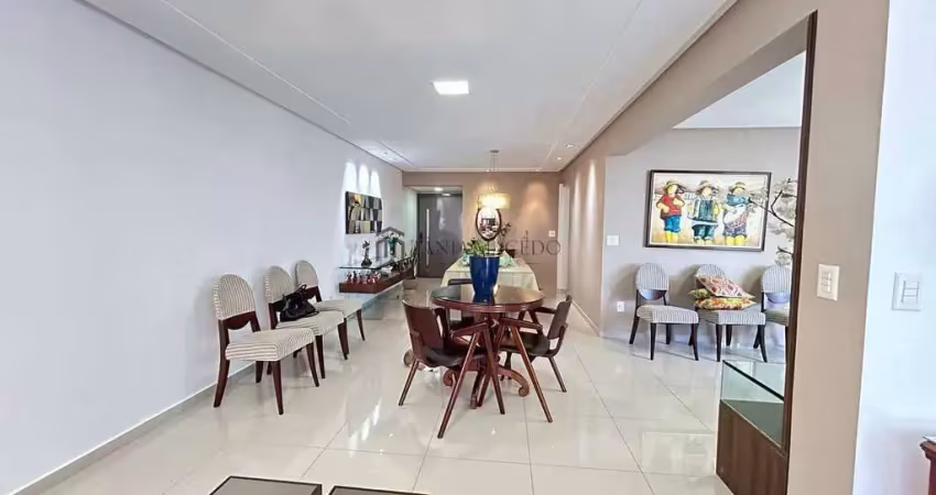 Apartamento à venda com 160m², 4 quartos sendo 1 suíte e 2 vagas no edf. etienne, graças, recife, p