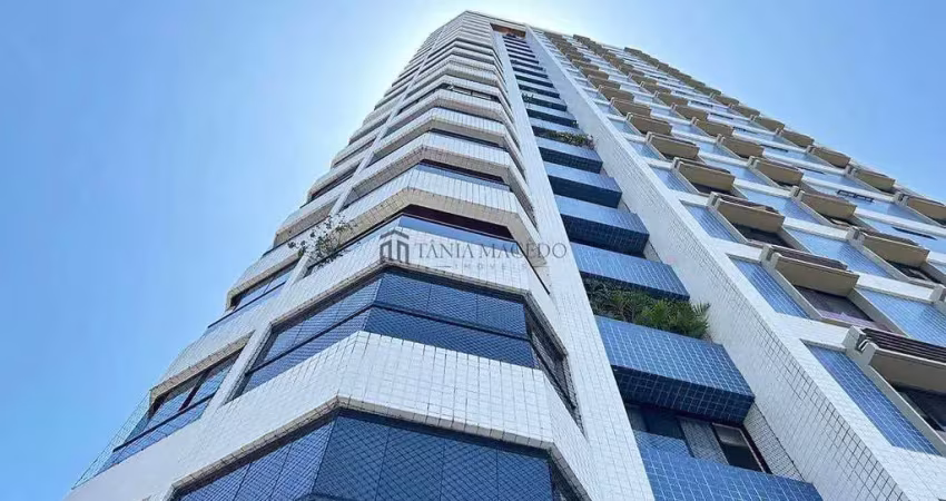 Apartamento à venda com 126m², 3 quartos sendo 1 suíte e 2 vagas no edf. thomaz lobo, derby, recife