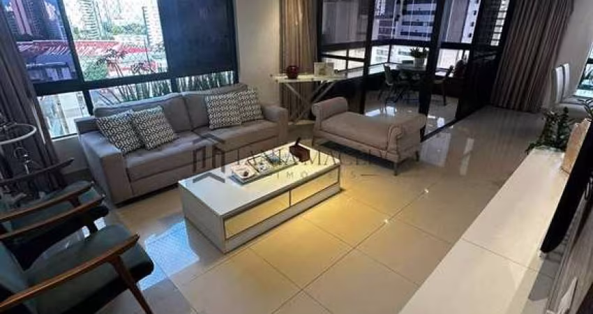 Apartamento 1 por andar, são 4 Dormitórios sendo 2 suites, andar alto, proximo ao parque das Graças