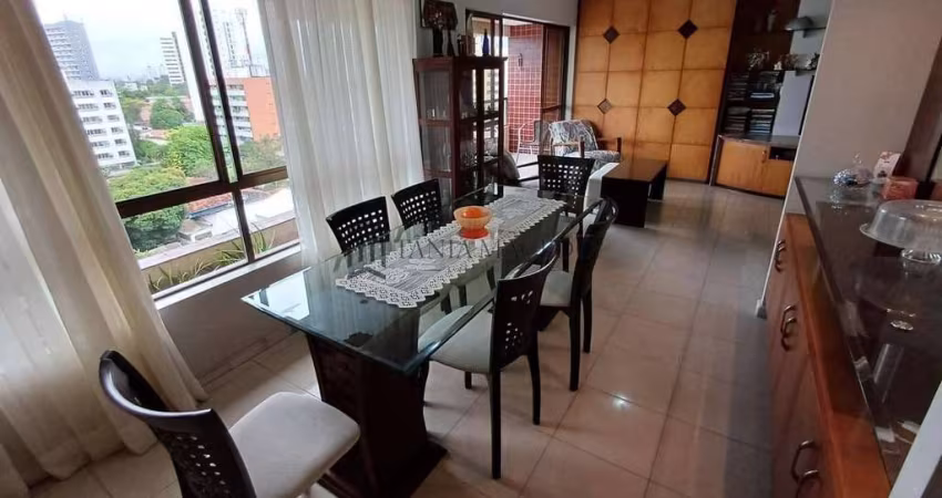 Apartamento à venda, 3 Dormitórios sendo 1 suite, 129m², varanda aconchegante e bela vista- Casa Fo