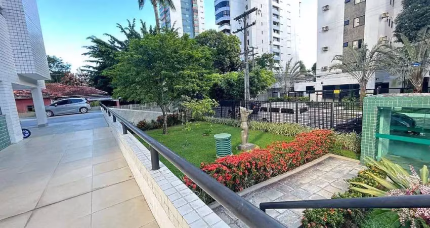 Apartamento à venda,3 Dormitórios sendo 1 suite, 2 vagas, 130m² de área util, Santana, Recife, PE