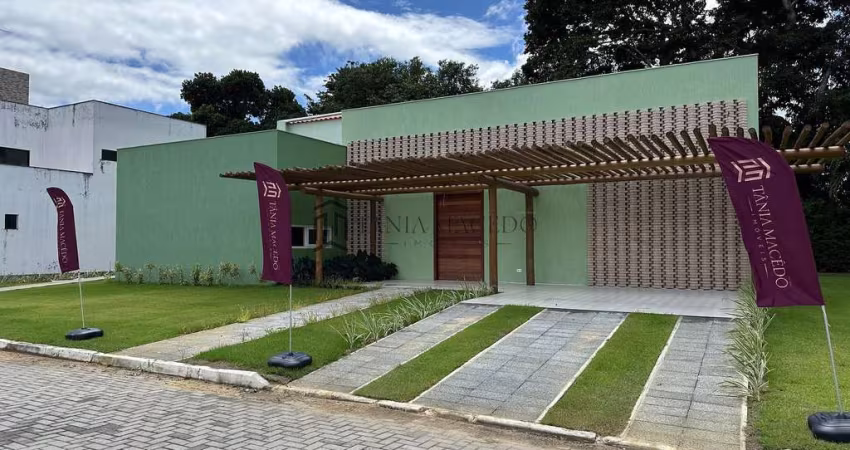 Casa Serena à venda, 6 Dormitórios, 270m² de área util, Condominio Terra Viva- Aldeia, Paudalho, PE