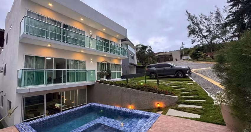 Linda Casa à venda, 5 Dormitórios sendo 4 Suítes, condominio Nossa Senhora do Carmo, Porta Florada,