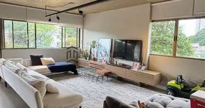 Apartamento reformado, moderno 3 dormitórios com 2 suites, na melhor localização da zona norte. à v