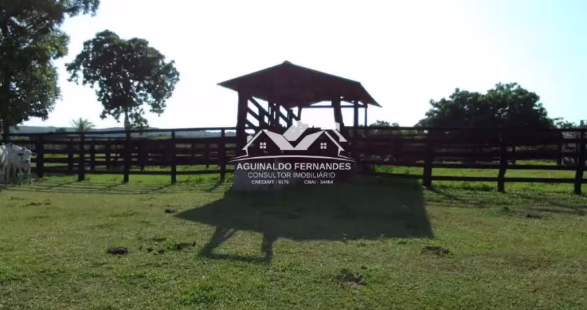 Sitio com 48 hectares em acorizal energia trifasico dentro