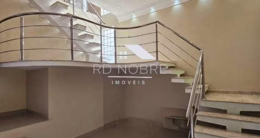 Casa Triplex com Piscina