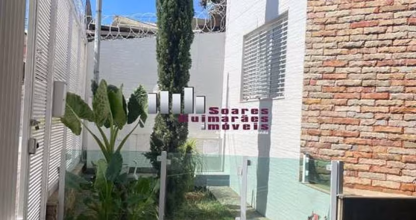 Casa com 3 quartos à venda na Rua Cabrobó, 66, Sagrada Família, Belo Horizonte