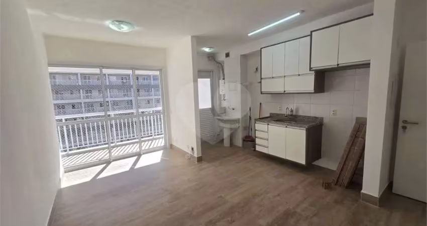 Apartamento com 1 quartos para locação em Vila Mathias - SP