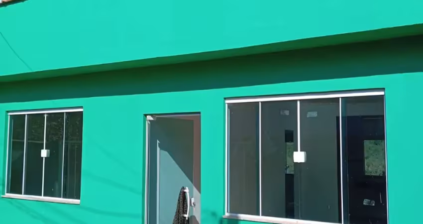 Casa com 2 quartos para alugar no Governador Portela, Miguel Pereira 