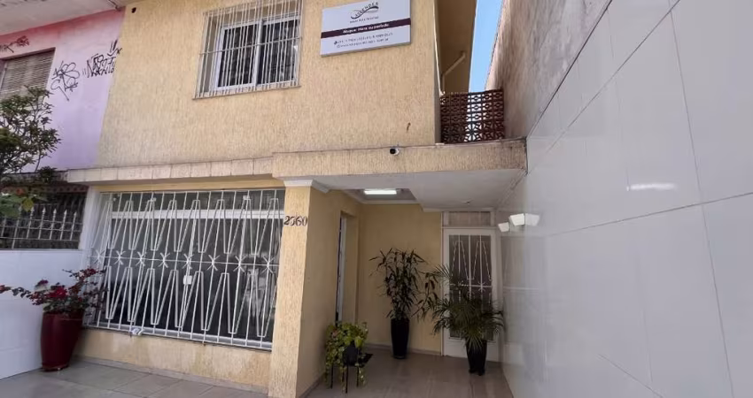 Casa comercial para locação, 225m²