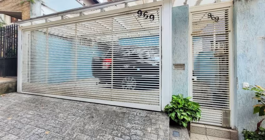 Casa tipo para venda com 3 quartos, sendo 1 suíte, 160m²