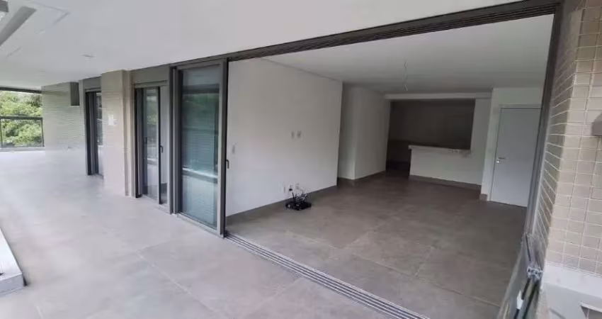 Apartamento à Venda em Rivera de São Lourenço, Bertioga - SP