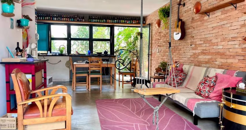 Casa para Venda ou Locação, 130 m2, em Zona Mista (Res./Com.) da Vila Madalena