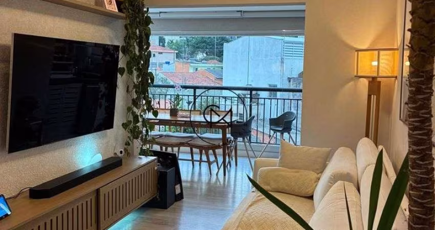 Apartamento impecável de 86m2, 3 dormitórios, 1 suíte na Vila São Fco !