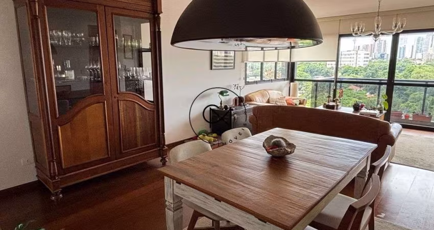 Apartamento charmoso à venda com 168m², 3 suítes e 3 vagas na Bela Aliança