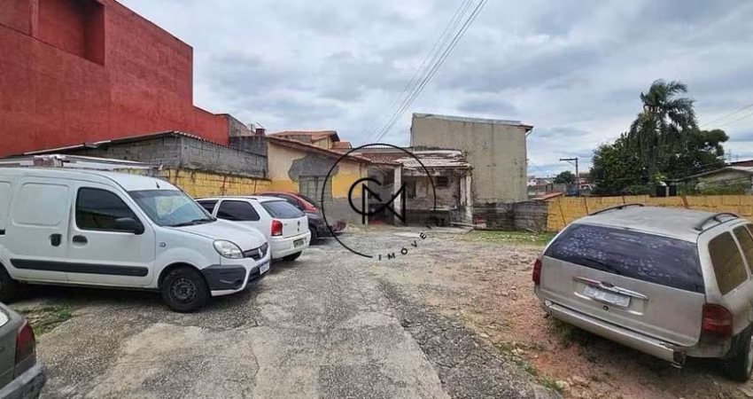Terreno de esquina à venda de 300 m2 na Vila Dirce !