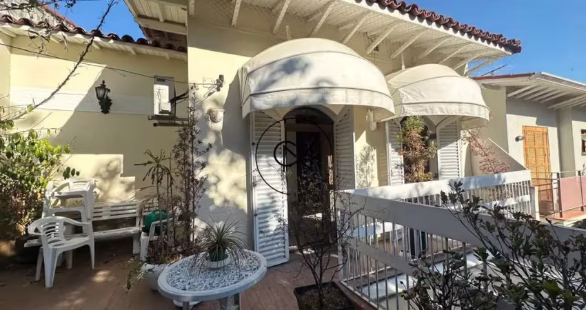 Casa para alugar em pinheiros, sp, 2 suítes; 1 quarto, 4 vgs,  250m2, z. mista