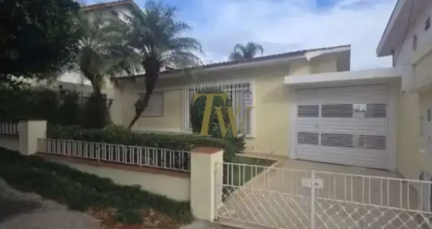 Casa térrea à venda. ótima oportunidade! casa espaçosa em bairro arborizado.
